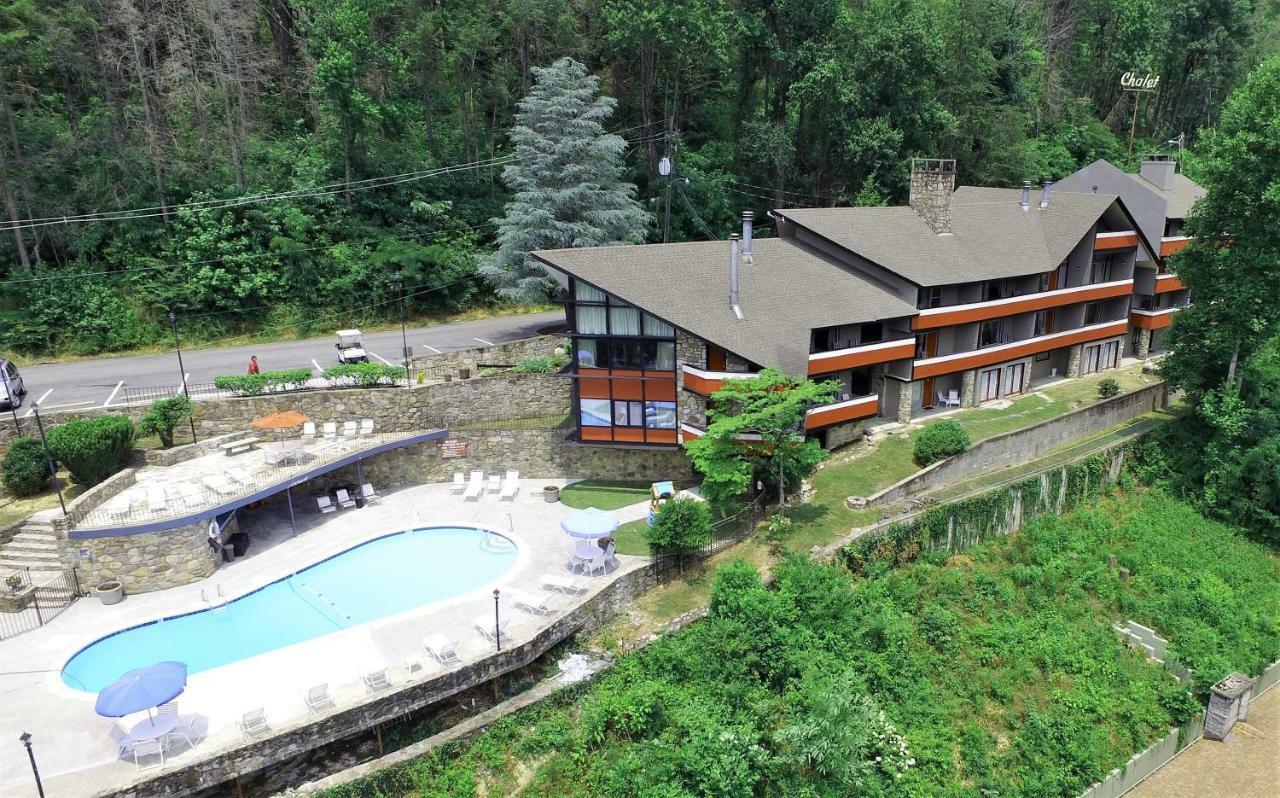 Chalet Inn ガトリンバーグ エクステリア 写真