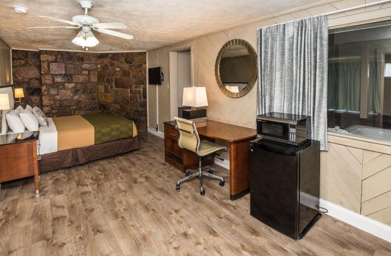 Chalet Inn ガトリンバーグ エクステリア 写真