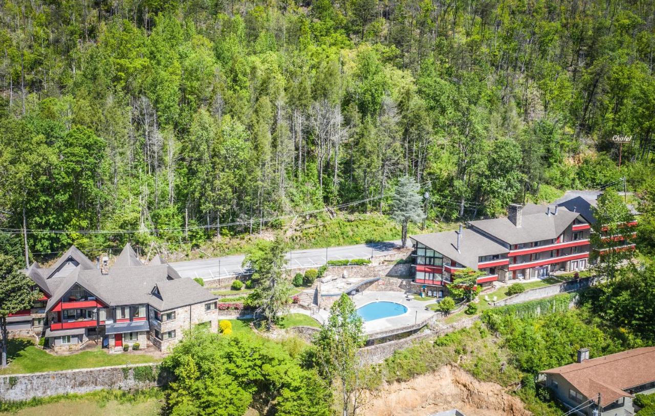 Chalet Inn ガトリンバーグ エクステリア 写真