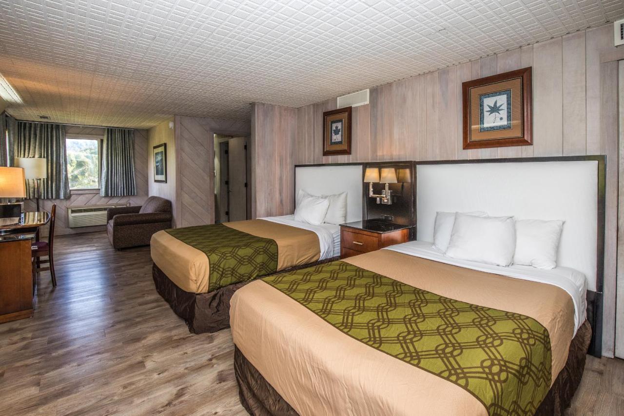 Chalet Inn ガトリンバーグ エクステリア 写真