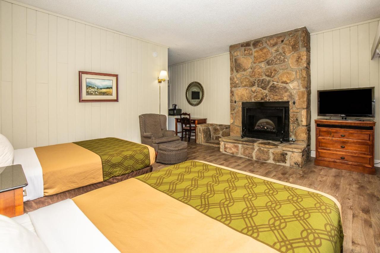 Chalet Inn ガトリンバーグ エクステリア 写真