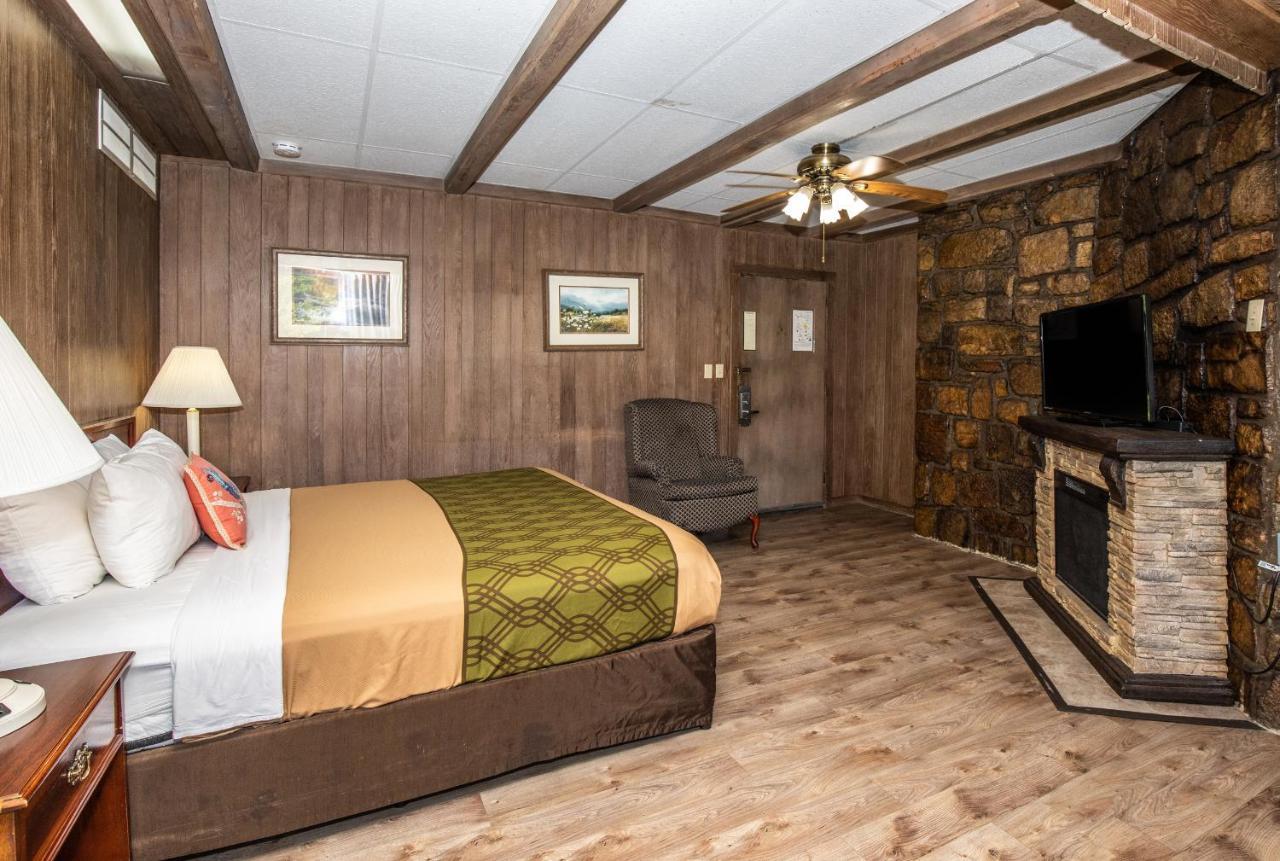 Chalet Inn ガトリンバーグ エクステリア 写真